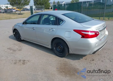 2017 Nissan Altima 2.5 S из США, поврежденный, VIN 1N4AL3AP4HC208441